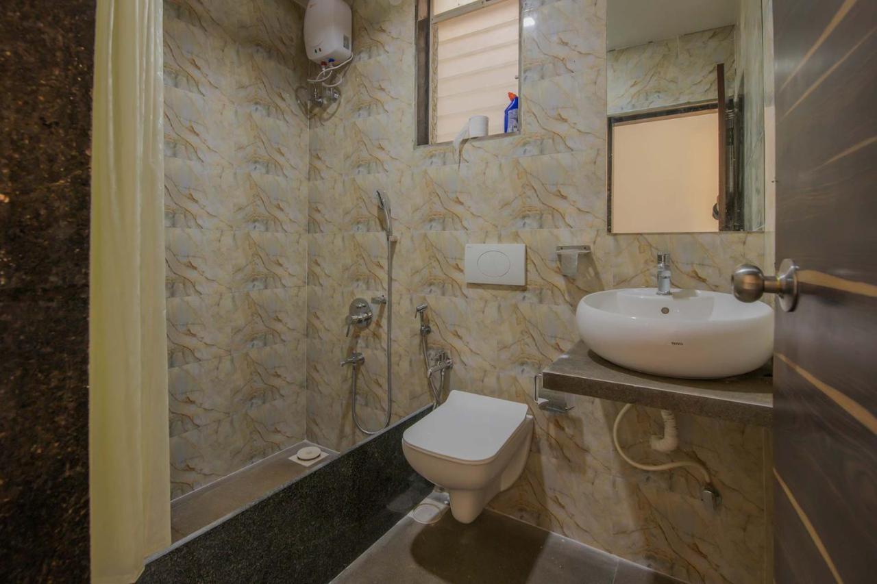 Stayvista'S Vine & Splash - Riverside Villa With An Infinity Pool And Indoor Games Karjat Esterno foto